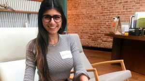 মিয়া খলিফা [ Mia Khalifa ]
